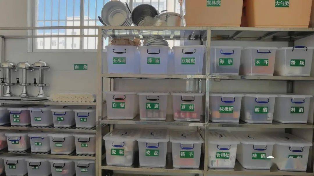 云端“陽光食堂” 馬關(guān)135家餐飲單位備餐全程“透明化”解碼